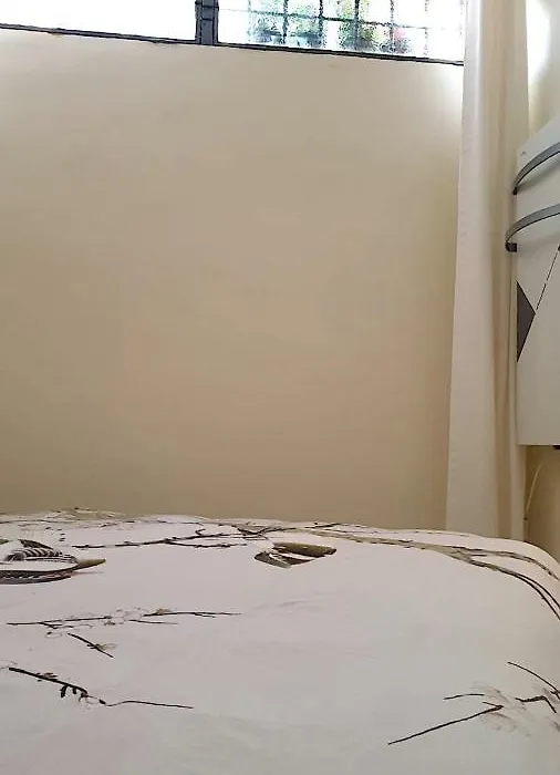 Jolie appartement avec 2 chambres partagées-1